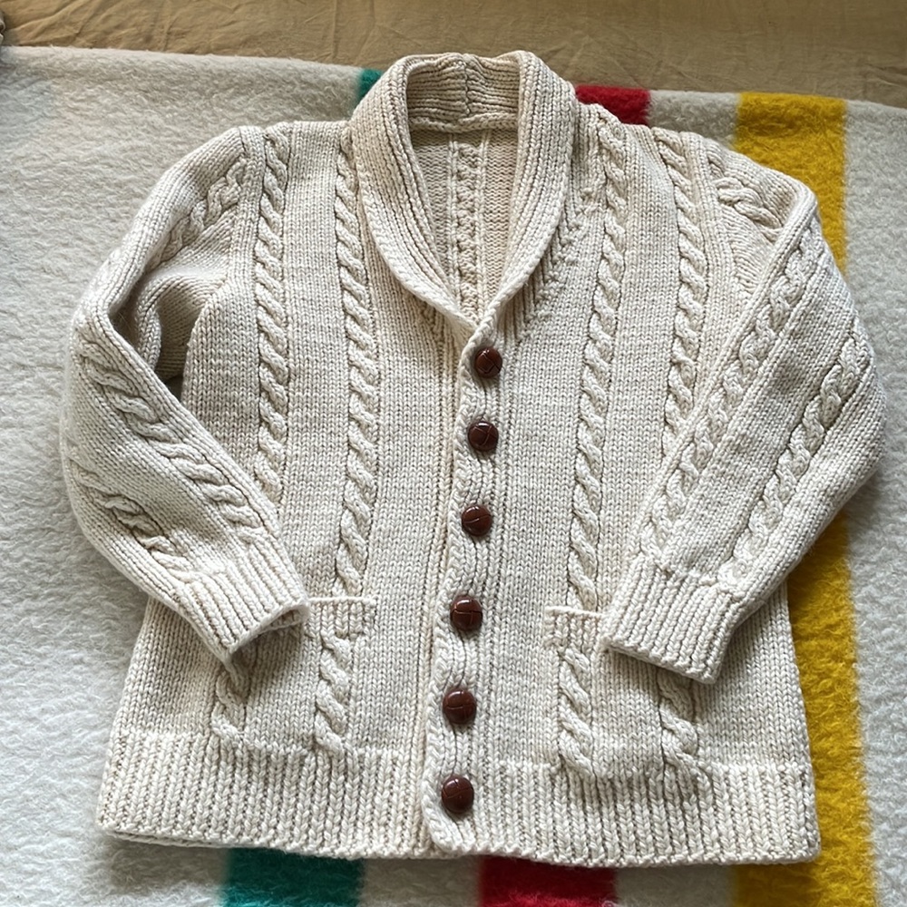 Vtg 100% wool Hand knit cable knit cardigan